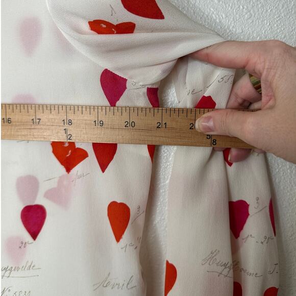 Alexander McQueen Silk Cream Red Pink Petal Long Sleeve Blouse 42 / 10 - Picture 15 of 16